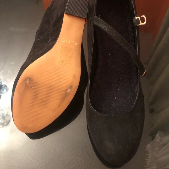 Suede black Aldo wedges - Picture 2 of 2